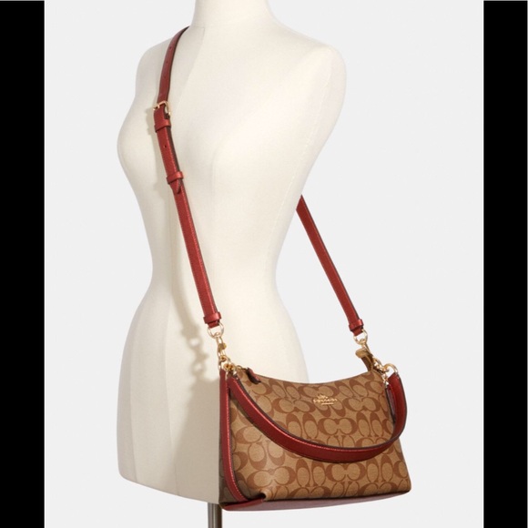 Coach shoulder bag in Signature Canvas NWT - Picture 10 of 10